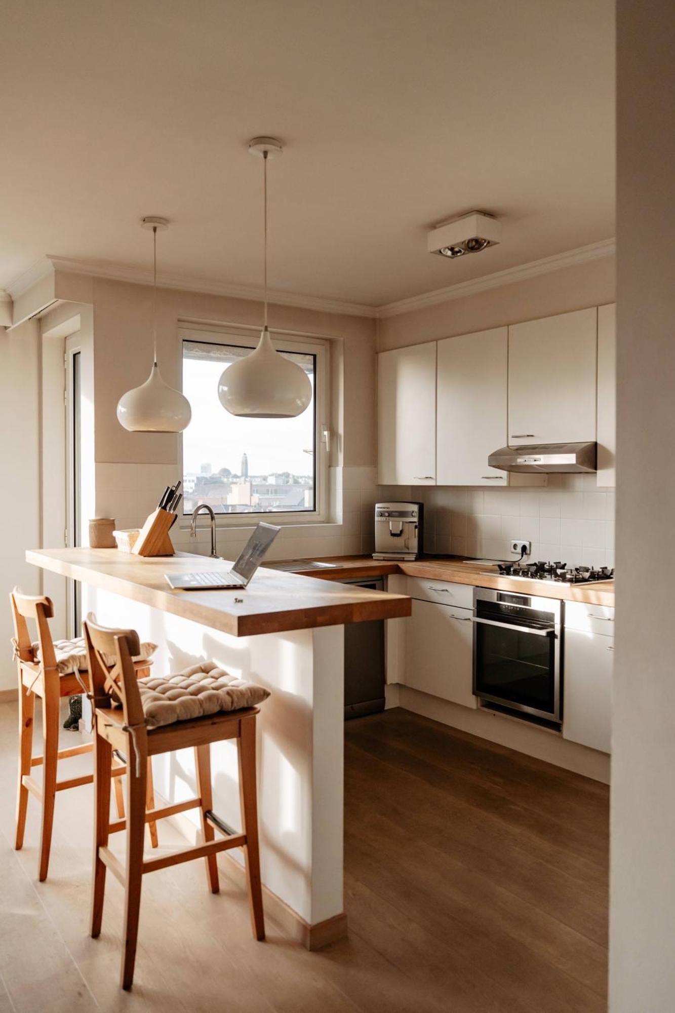 Zonnig Met Prachtig Uitzicht Op A+locatie Appartement