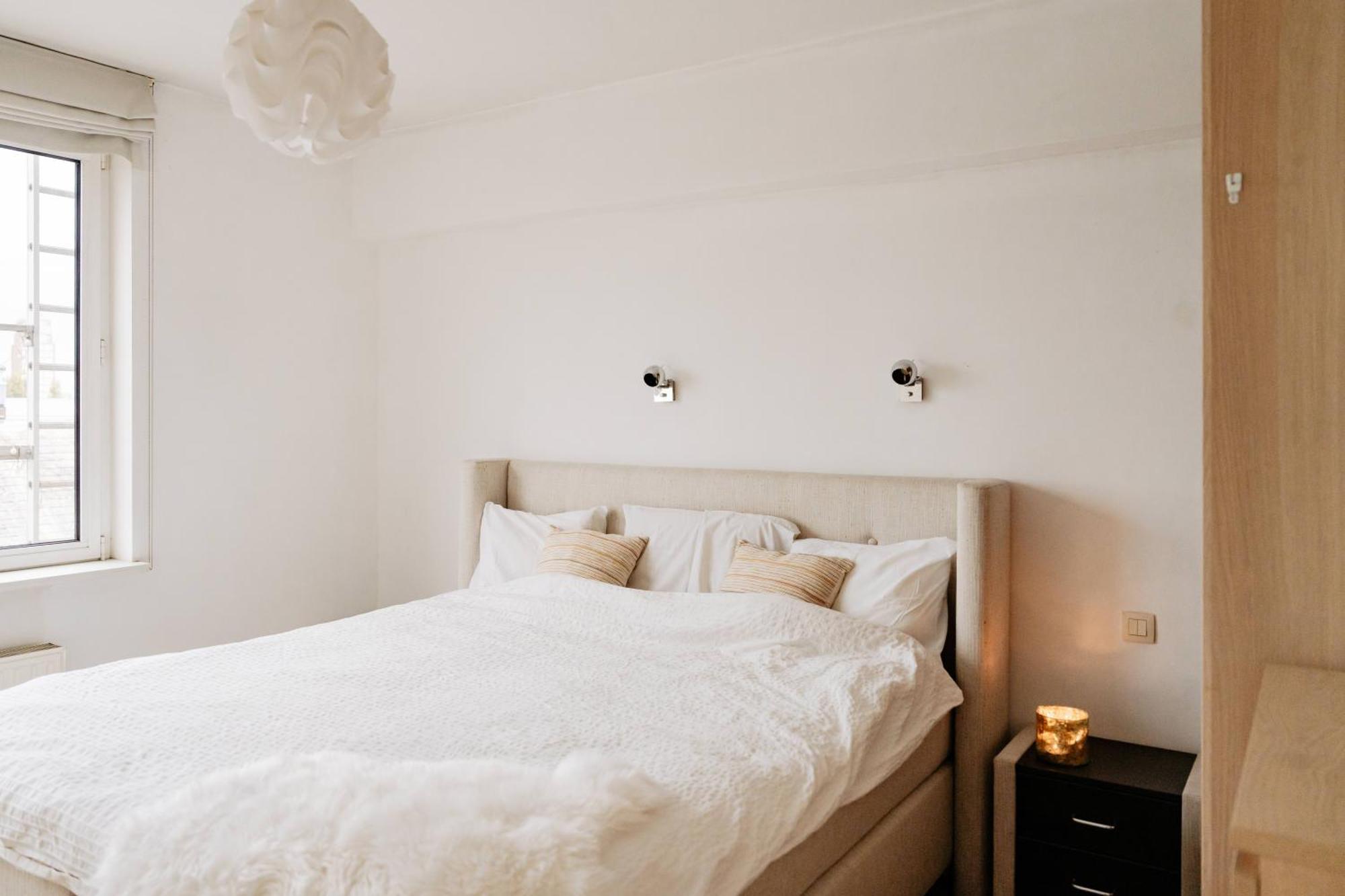 Appartement Zonnig Met Prachtig Uitzicht Op A+locatie Antwerpen