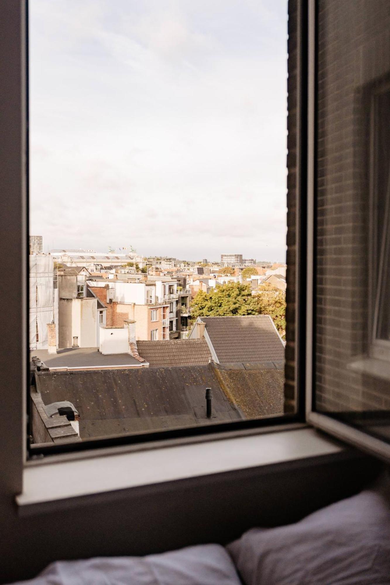 Zonnig Met Prachtig Uitzicht Op A+locatie Appartement